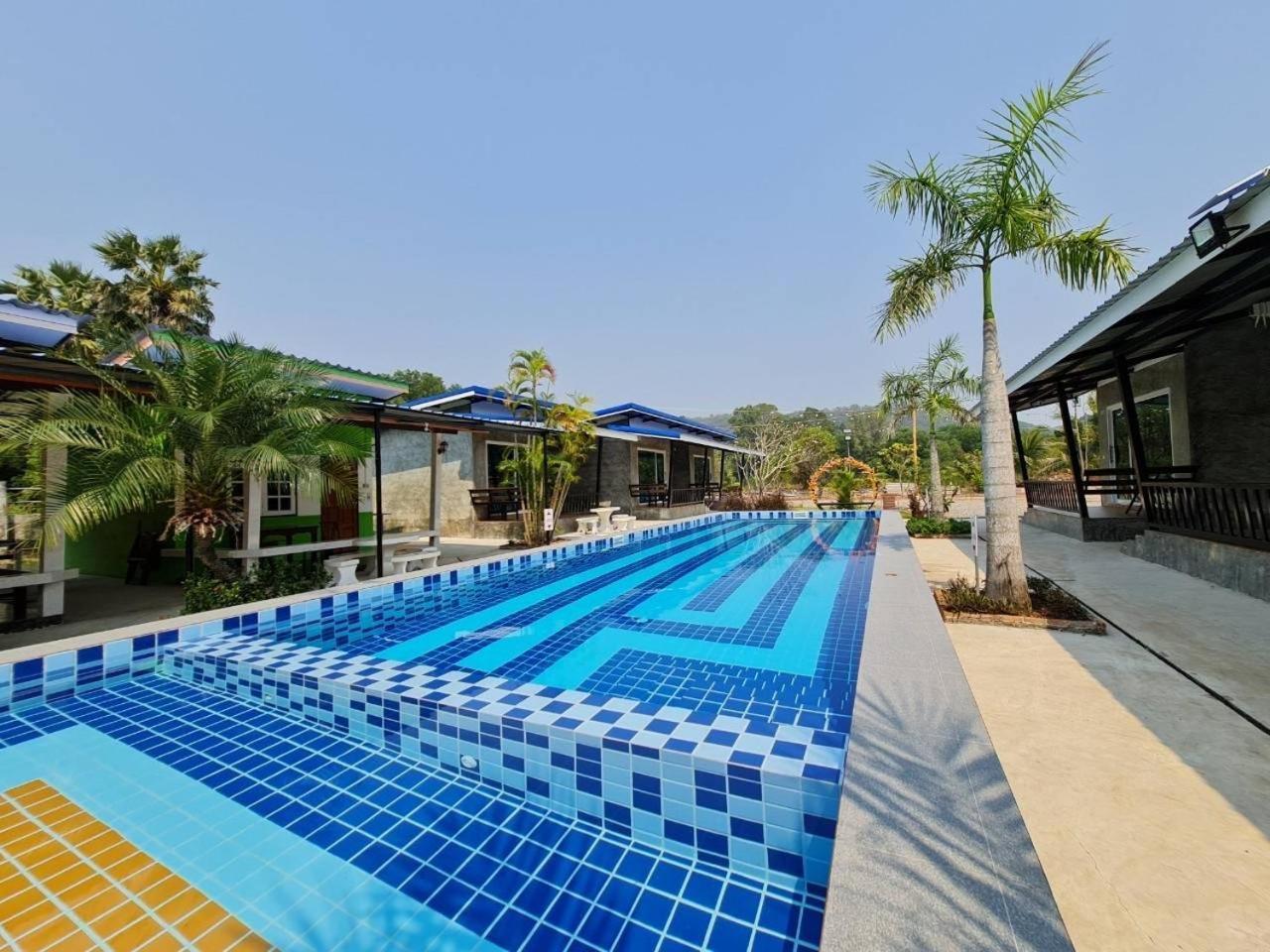 ต้นหว้ารีสอร์ท Chao Lao Beach Eksteriør billede